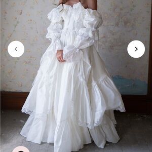 Selkie The ivory waltz gown